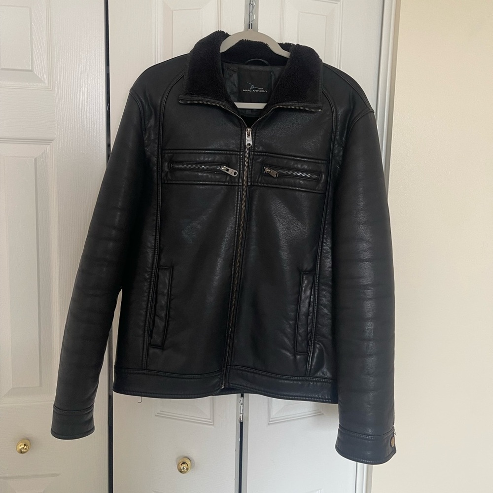 Men's Marc Anthony Black Heavy Leather Jacket, Size Medium